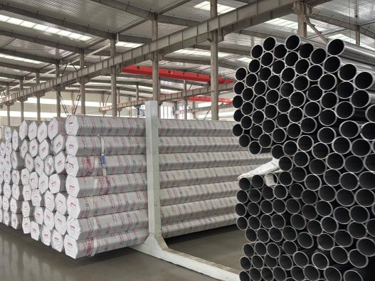 ASTM A358 Grade 347 Pipes Support Demanding Chemical Industry Applications